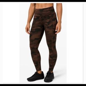 Lululemon fast and free tights size 8, 28” inseam